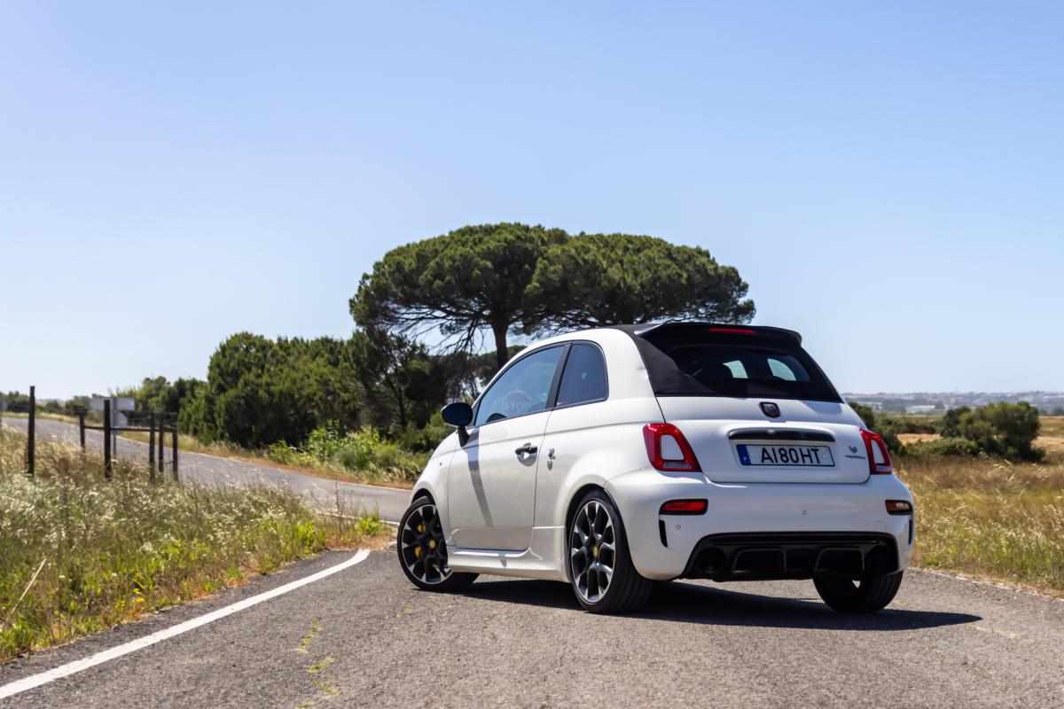 abarth-500-595-c-competizione-2018-gasolina-1368cc