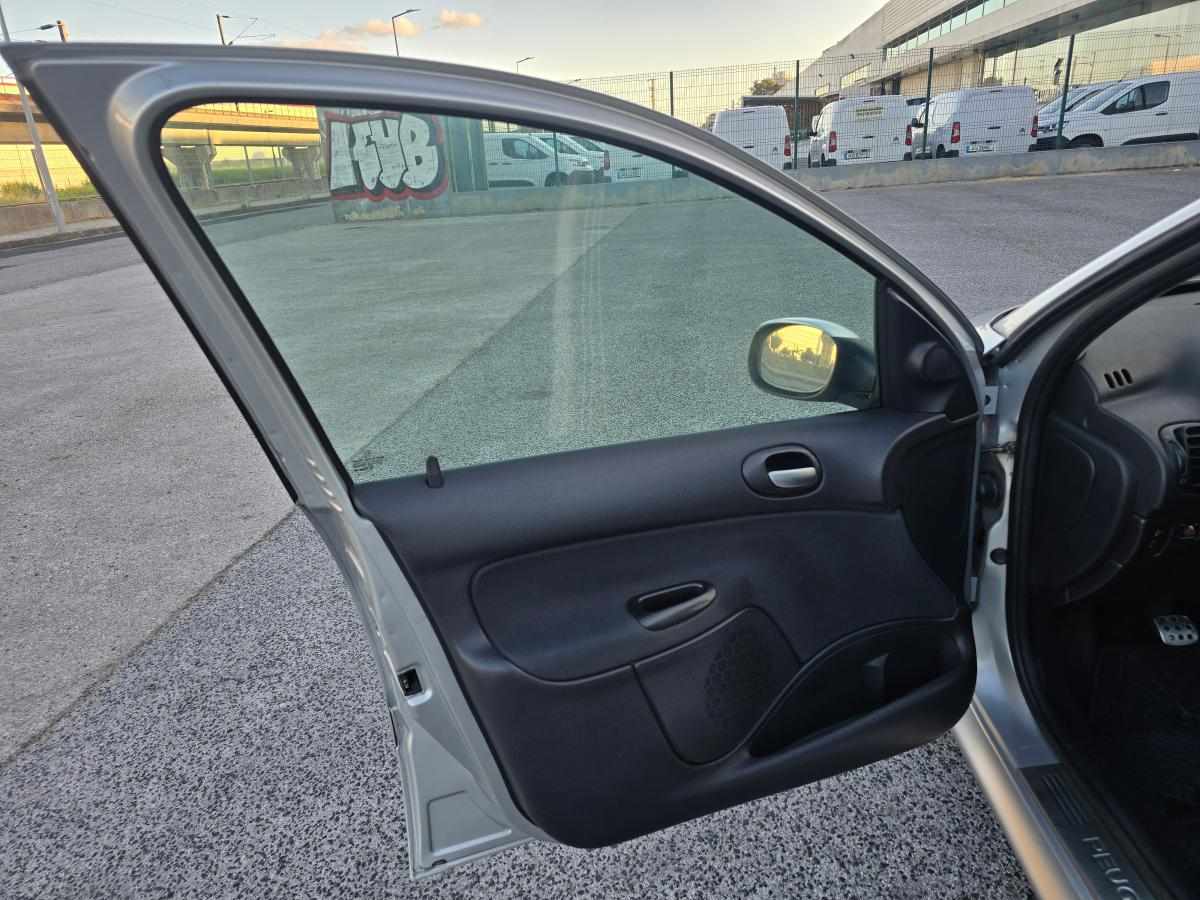 peugeot-206-1-4-hdi-2005-diesel-1398cc