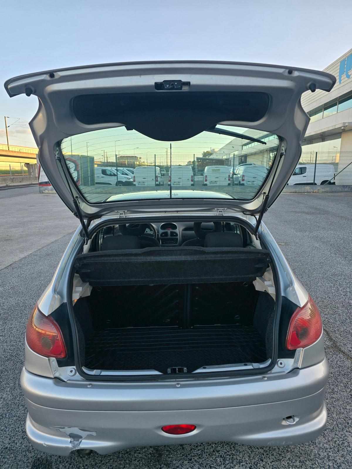 peugeot-206-1-4-hdi-2005-diesel-1398cc