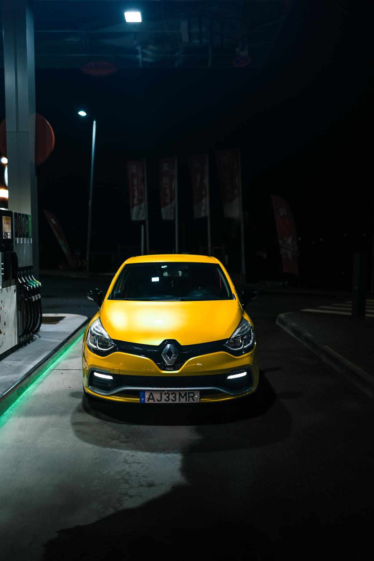 renault-clio-1-6-220cv-2015-gasolina-1618cc