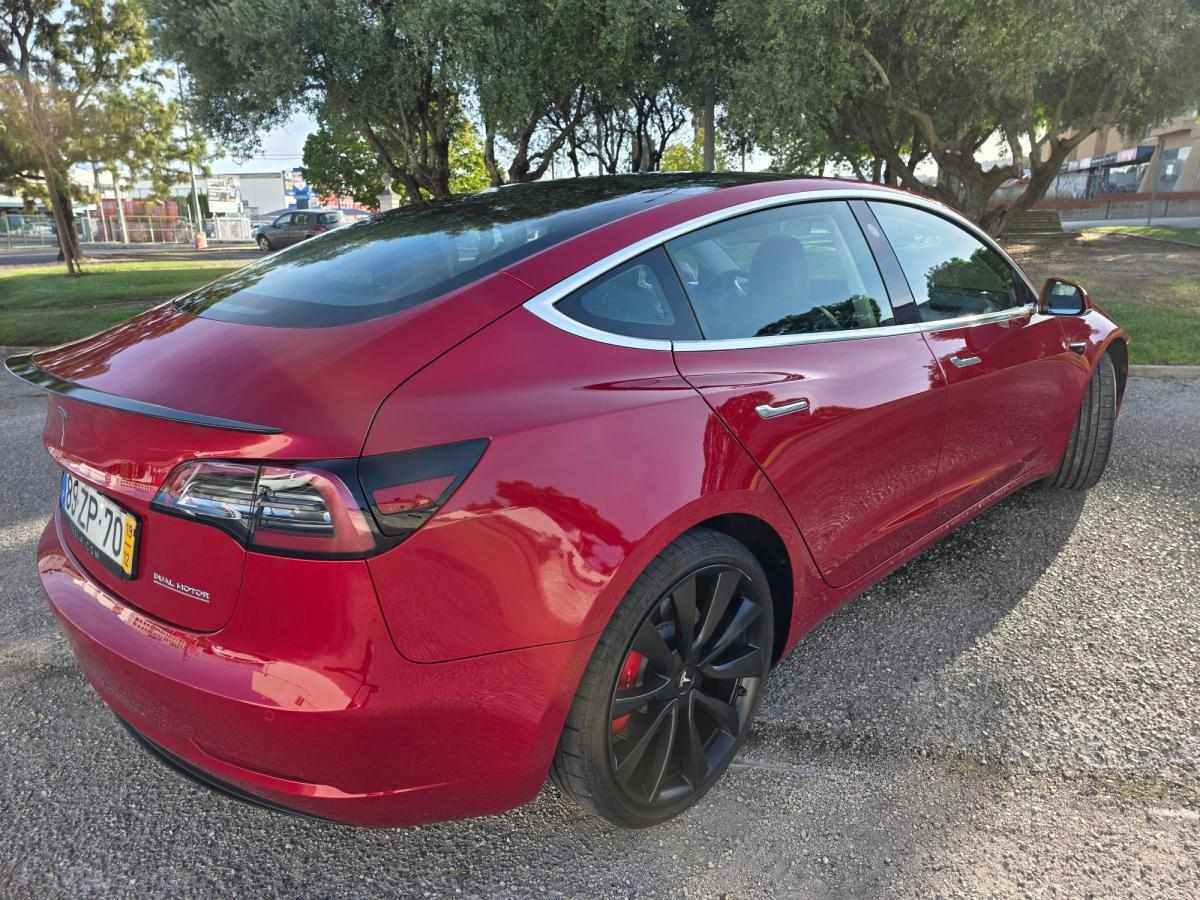 tesla-model-3-performance-2019-eletrico