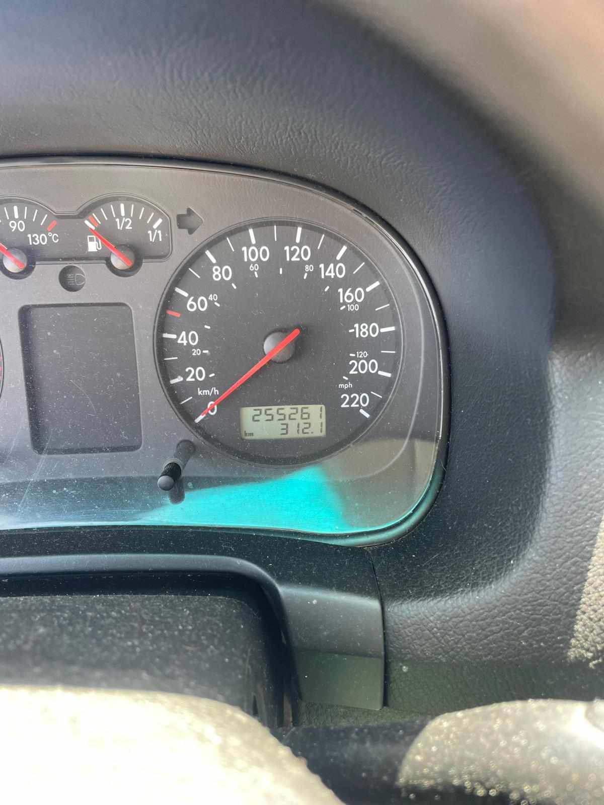 volkswagen-golf-1-9-tdi-4motion-2002-diesel-1896cc