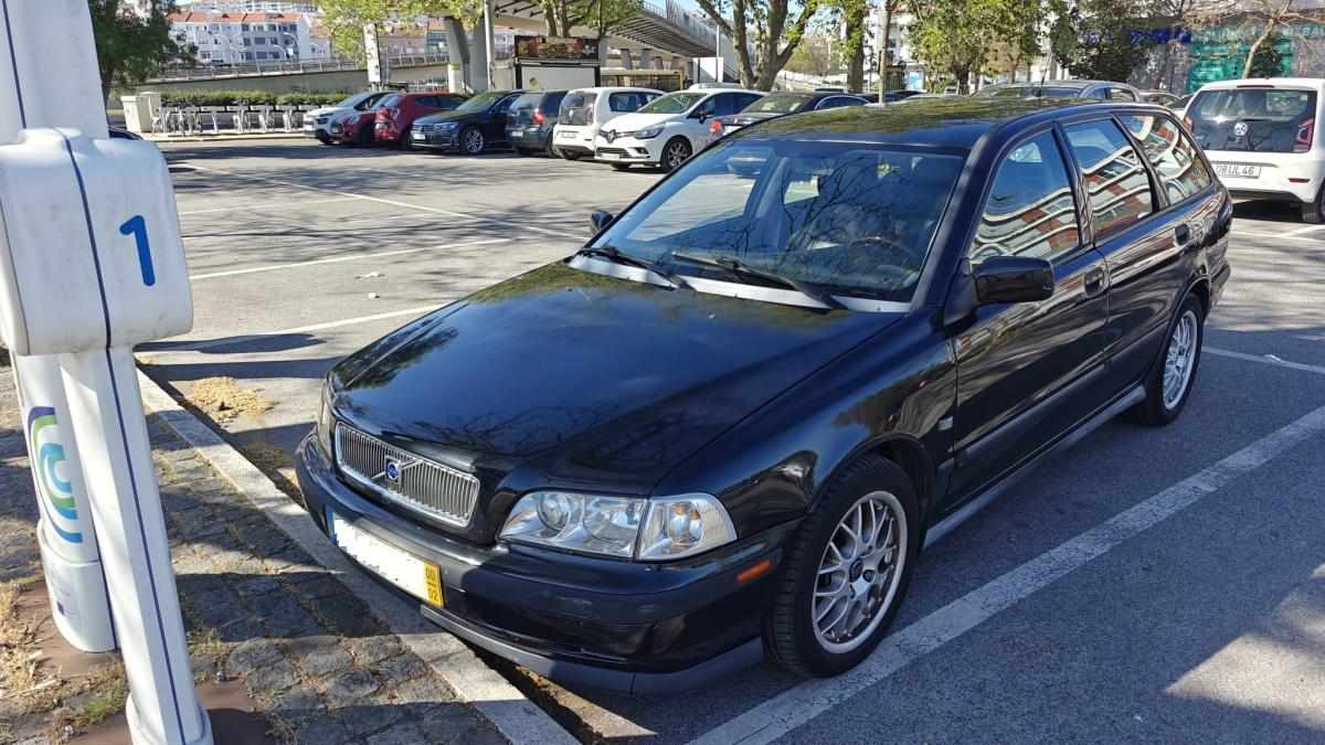 volvo-v40-1-9-d-2000-diesel-1870cc