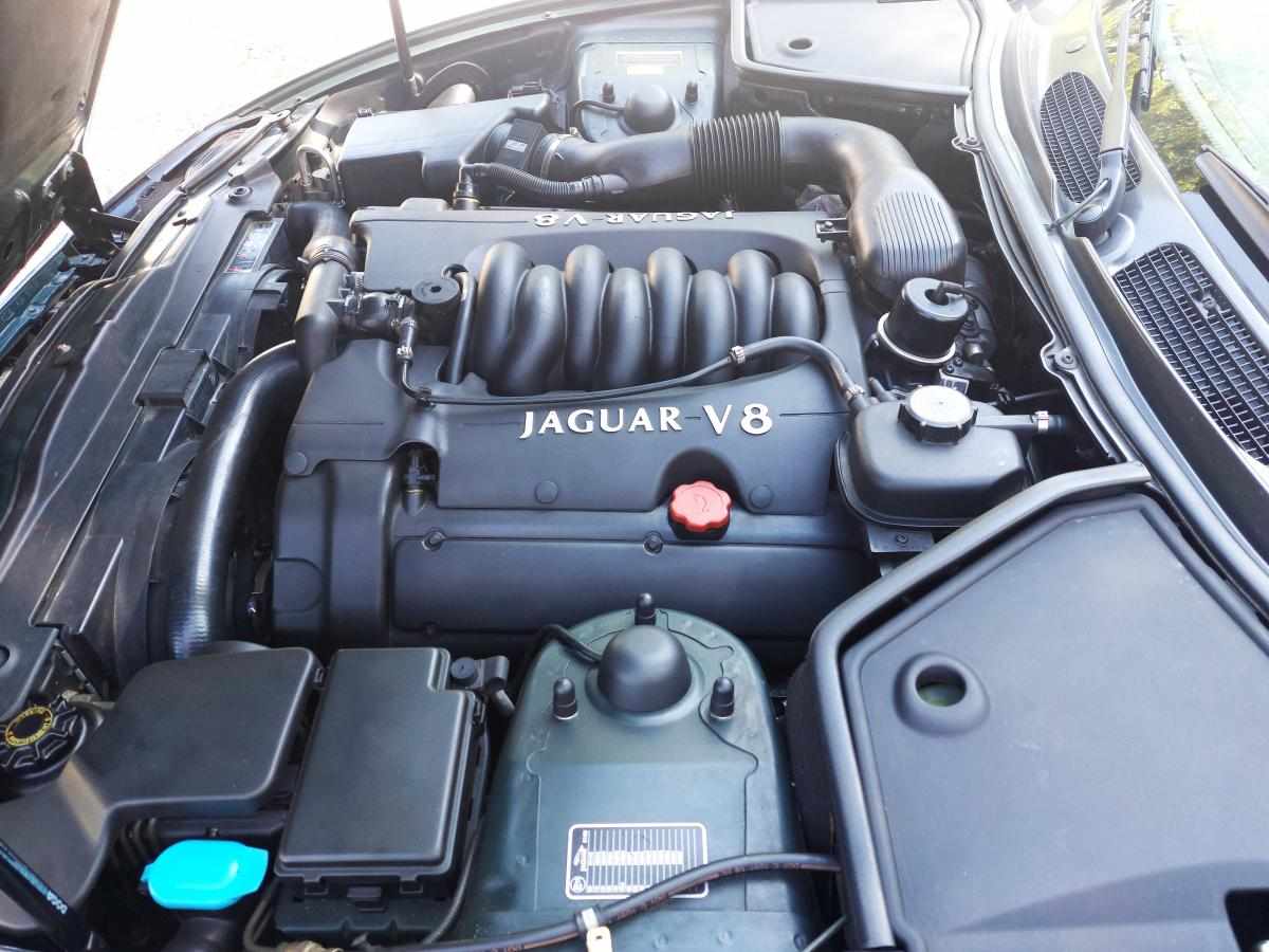 jaguar-xk-xk8-4-0-v8-1998-gasolina-3996cc