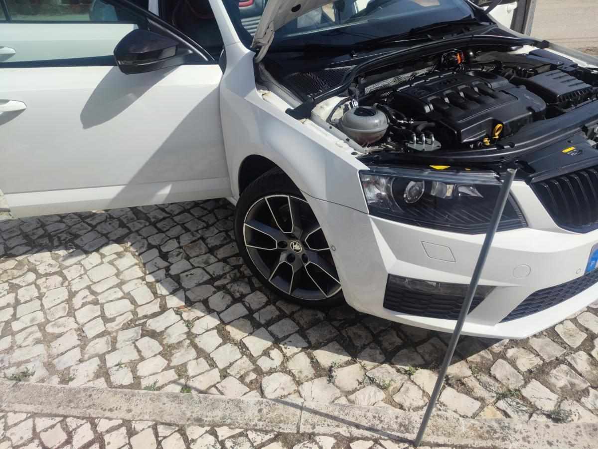 skoda-octavia-rs-2-0-tdi-2014-diesel-1968cc