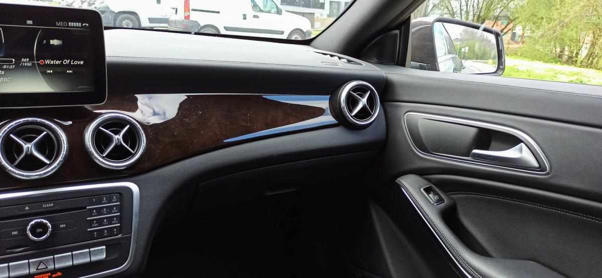 mercedes-benz-cla-200-cdi-4matic-2016-diesel-2143cc