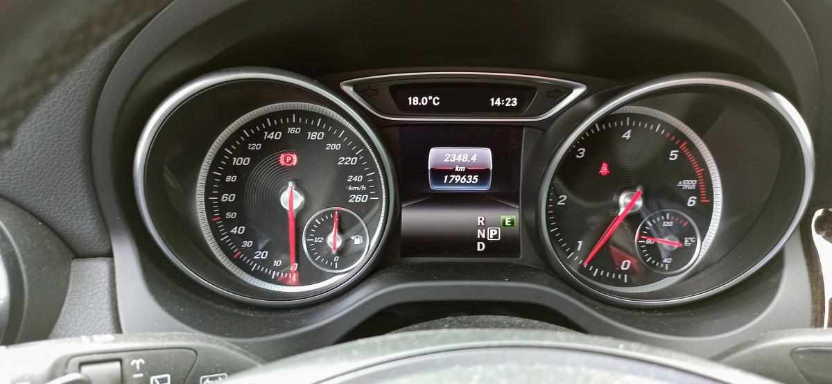 mercedes-benz-cla-200-cdi-4matic-2016-diesel-2143cc