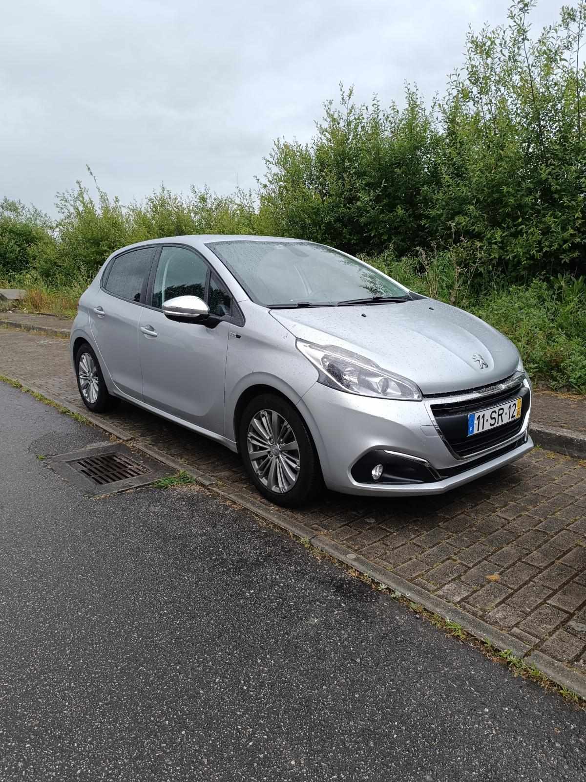 peugeot-208-1-6-bluehdi-2017-diesel-1560cc