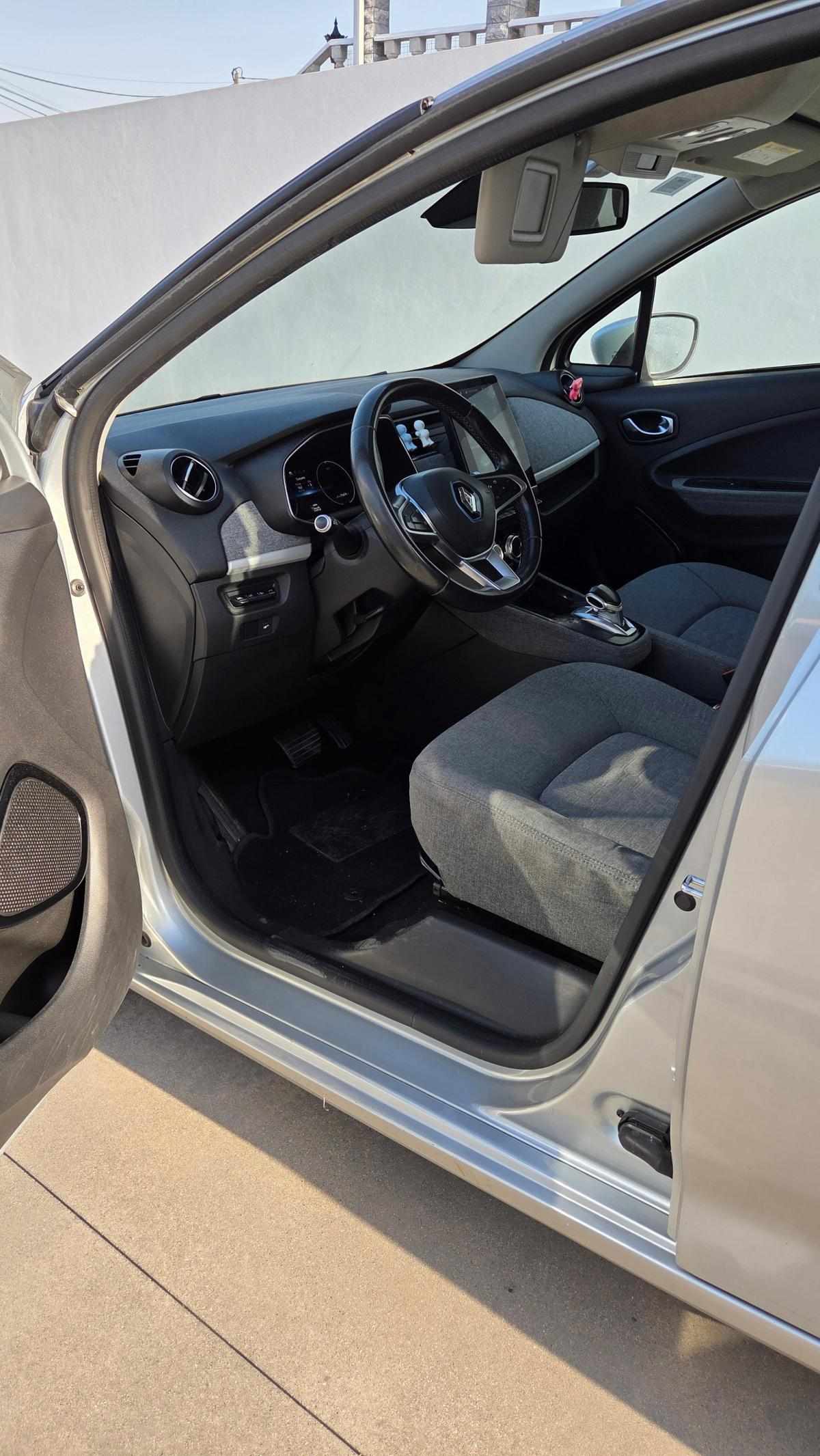 renault-zoe-r110-52-kwh-2020-eletrico