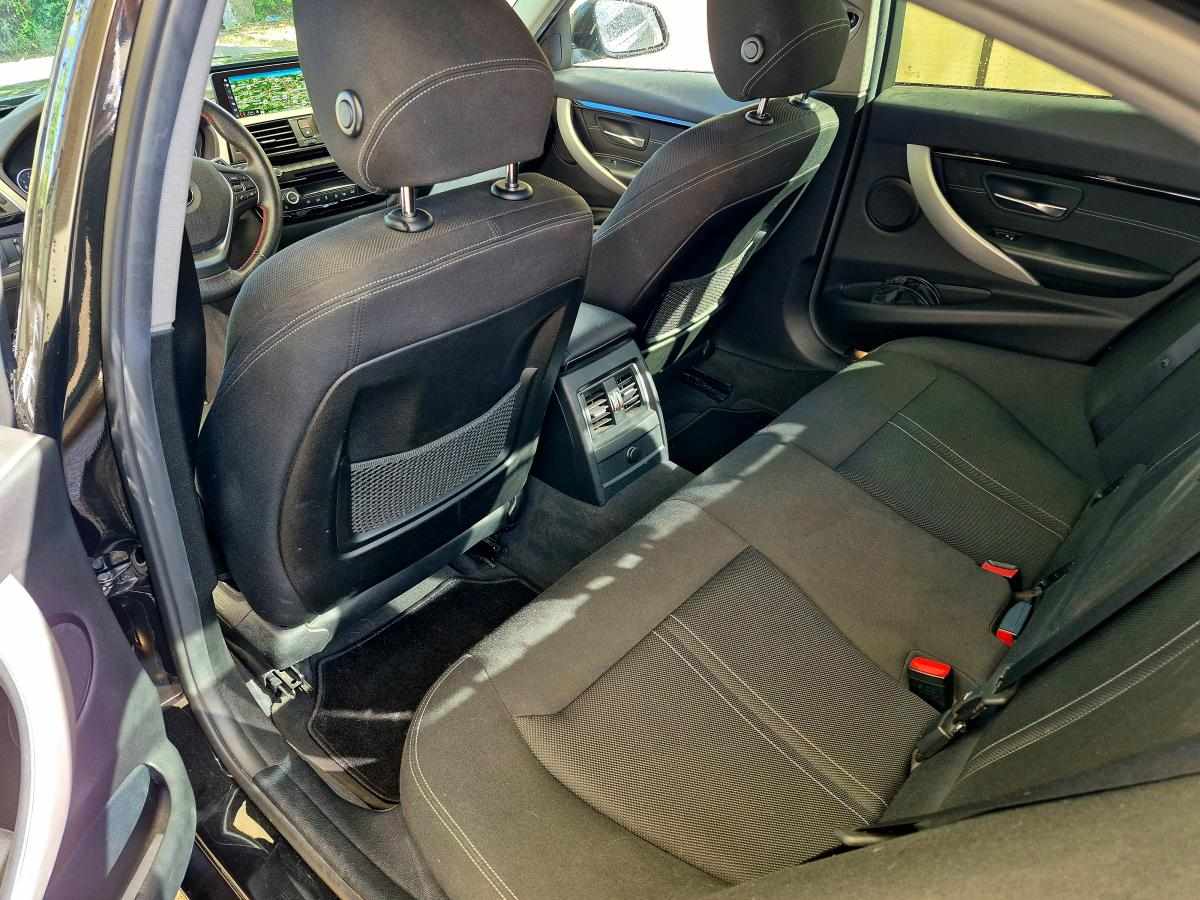bmw-serie-3-330e-drive-2017-hibrido-1998cc