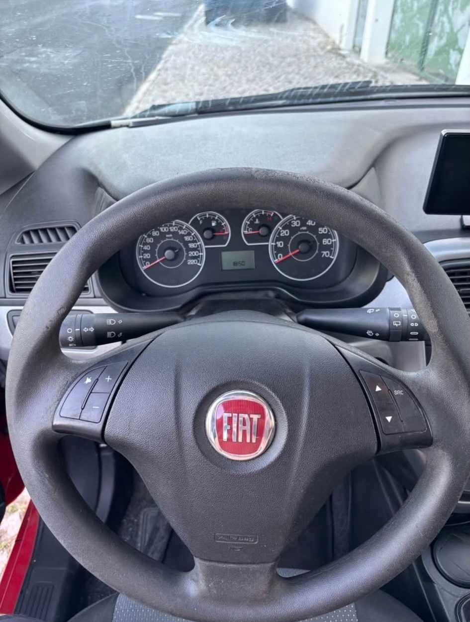 fiat-punto-1-2-84cv-2010-diesel-1248cc