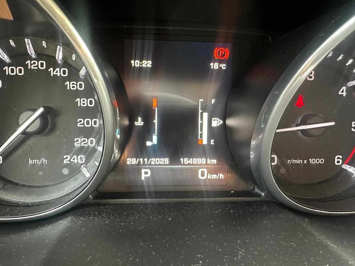 land-rover-range-rover-evoque-2-2-td4-awd-2014-diesel-2179cc