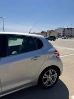peugeot-208-1-4-hdi-2012-diesel-1398cc