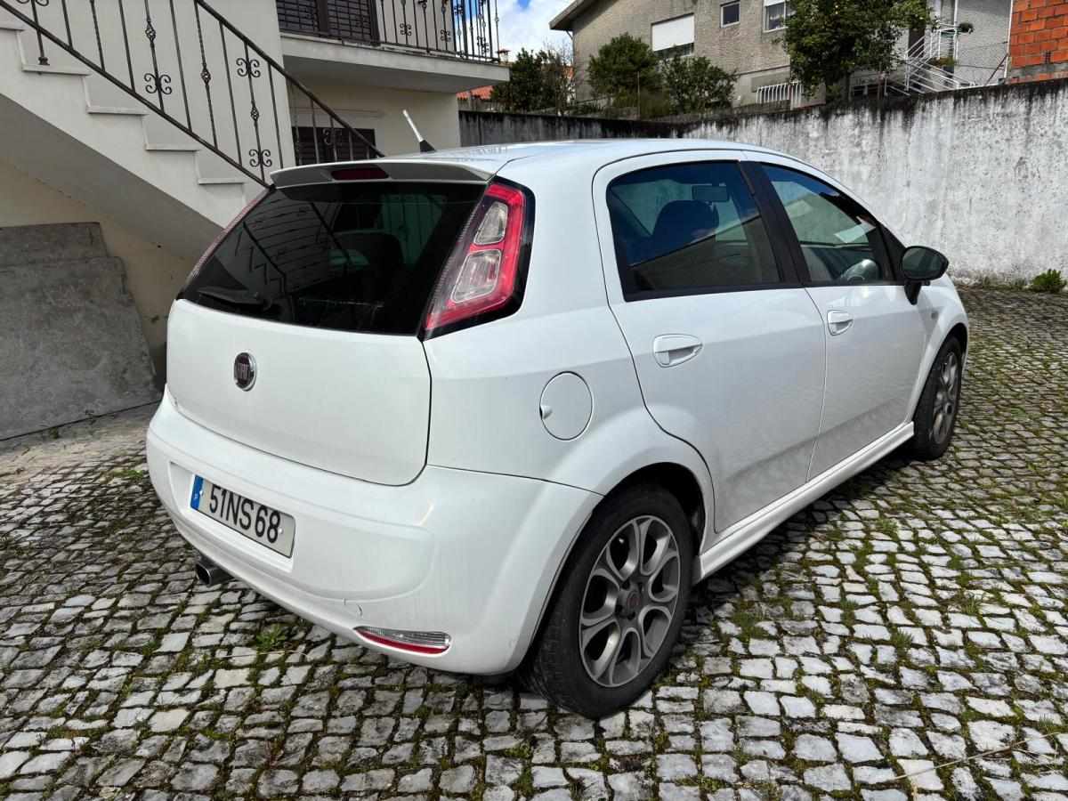 fiat-punto-1-3-multijet-2013-diesel-1248cc