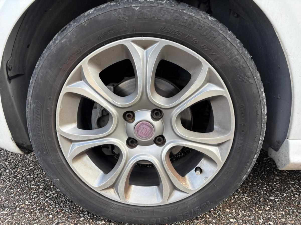 fiat-punto-1-3-multijet-2013-diesel-1248cc