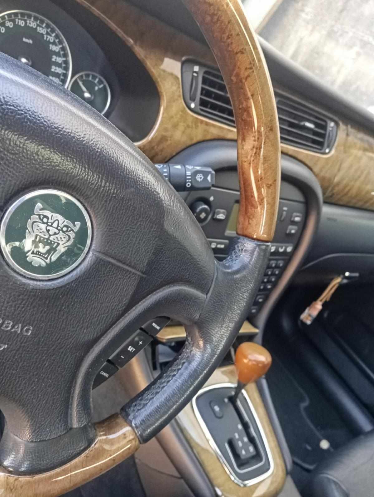 jaguar-x-type-2-5-v6-4x4-2002-gasolina-2495cc