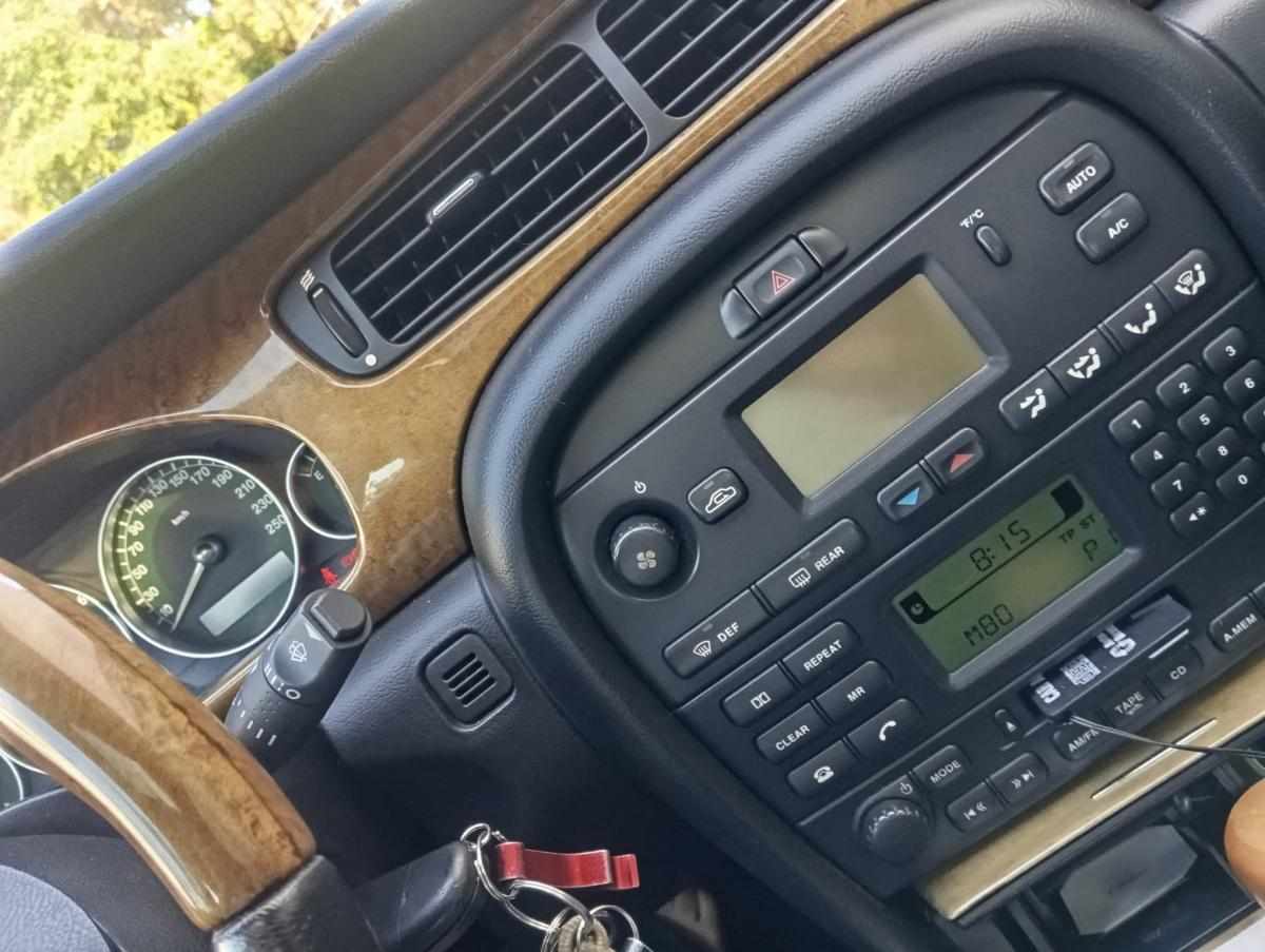 jaguar-x-type-2-5-v6-4x4-2002-gasolina-2495cc