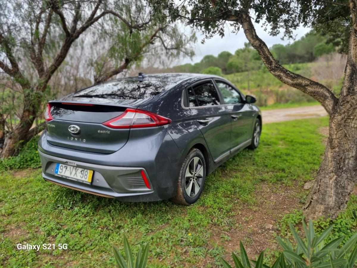 hyundai-ioniq-28-kwh-2019-eletrico