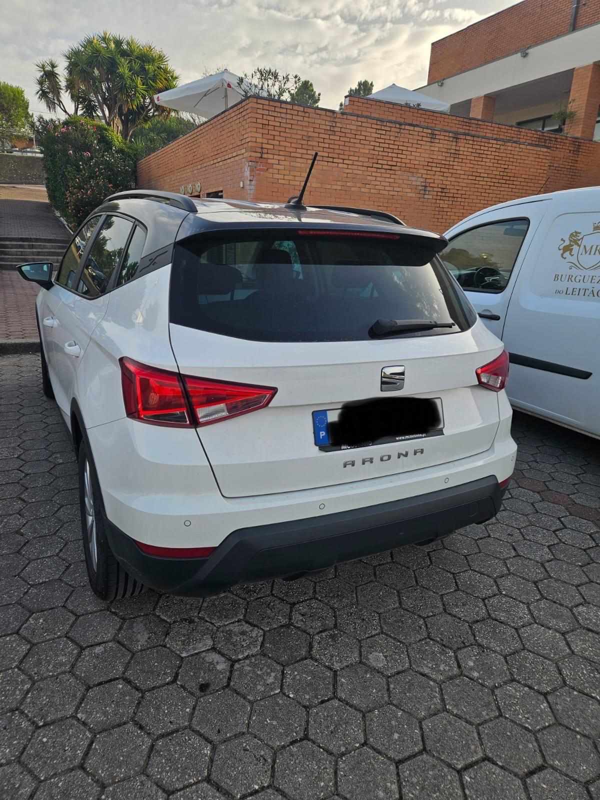 seat-arona-1-0-tsi-2021-gasolina-999cc