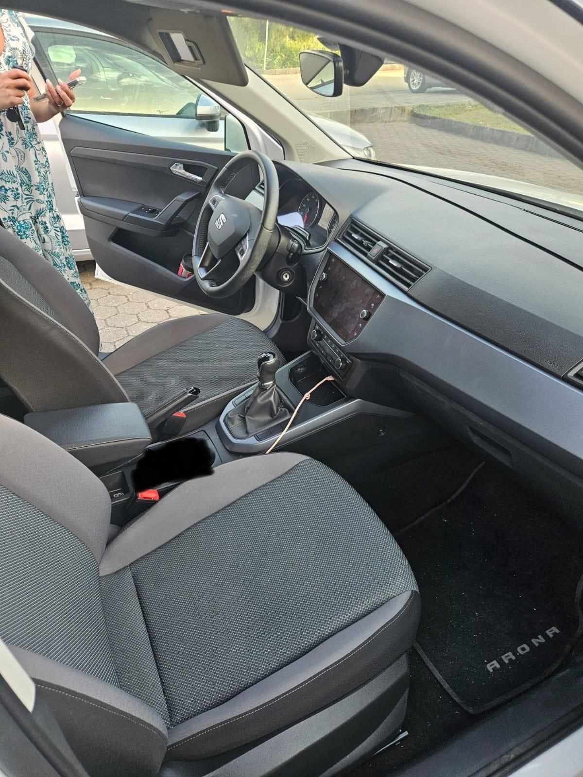 seat-arona-1-0-tsi-2021-gasolina-999cc
