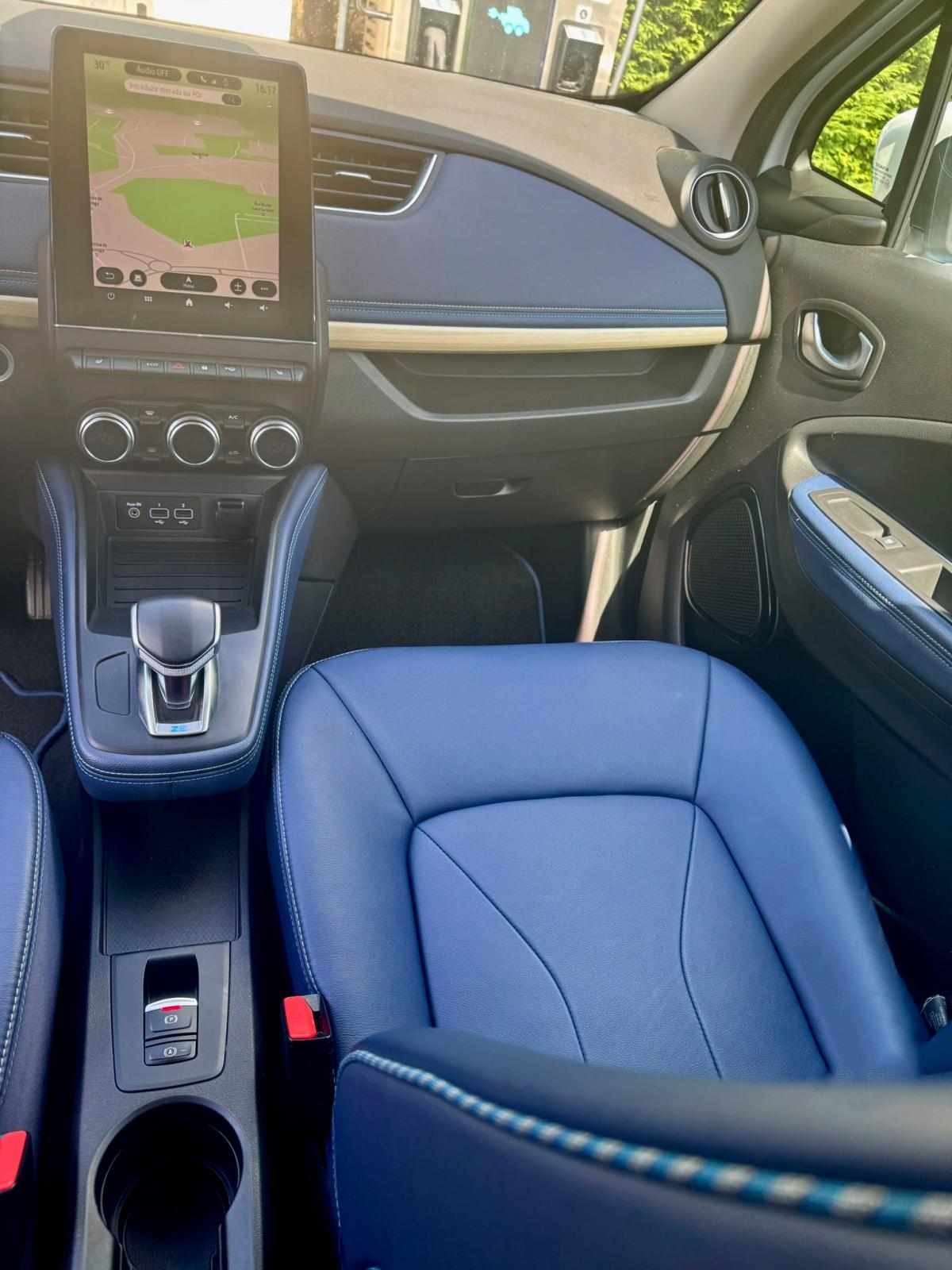 renault-zoe-r135-52-kwh-2021-eletrico