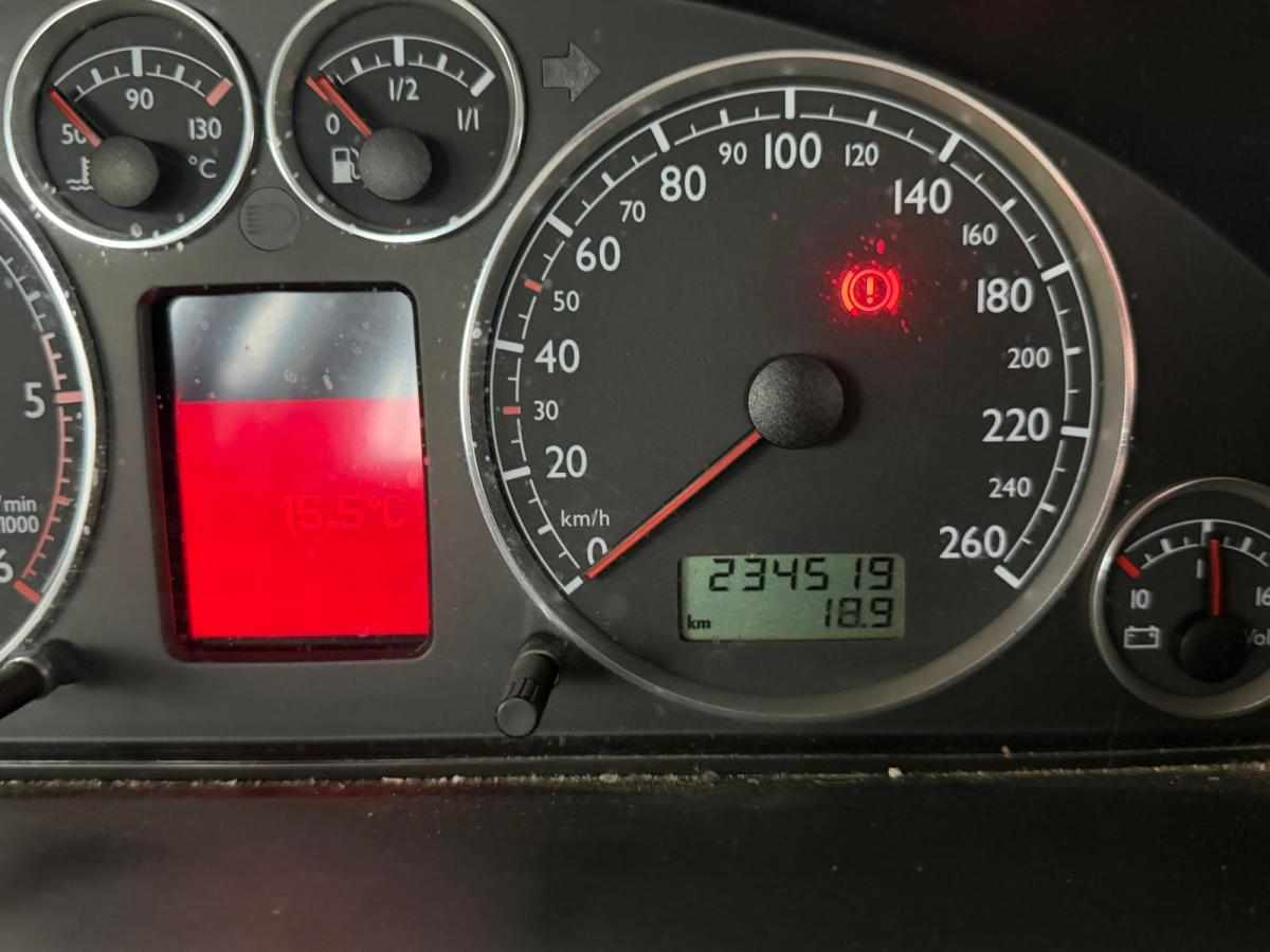 volkswagen-sharan-1-9-tdi-2002-diesel-1896cc