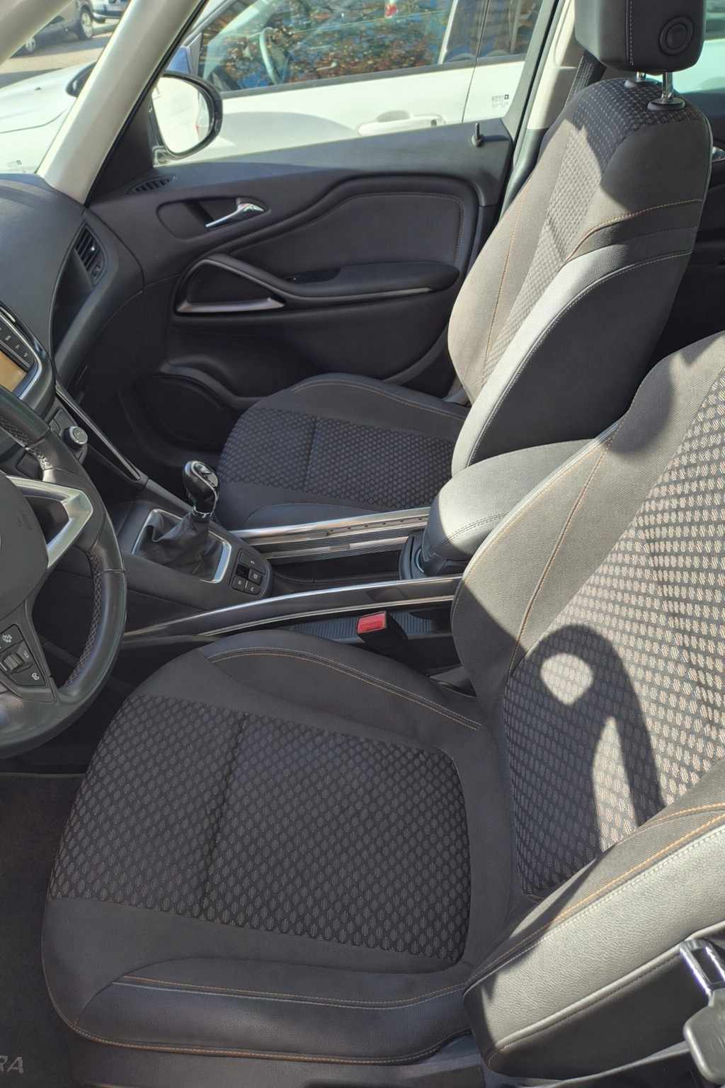opel-zafira-1-6-cdti-2017-diesel-1598cc