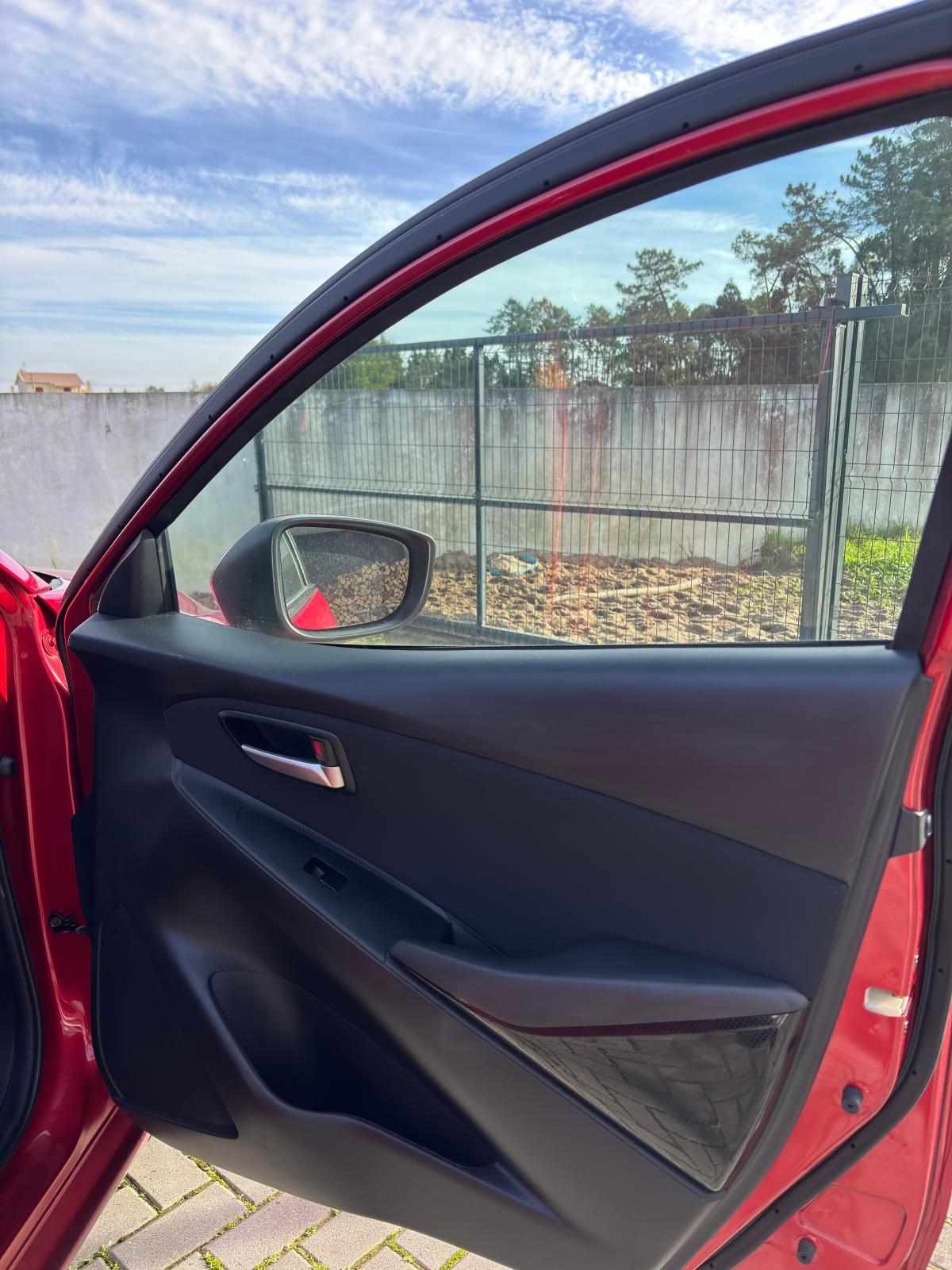 mazda-2-1-5-skyactiv-g-2019-gasolina-1496cc