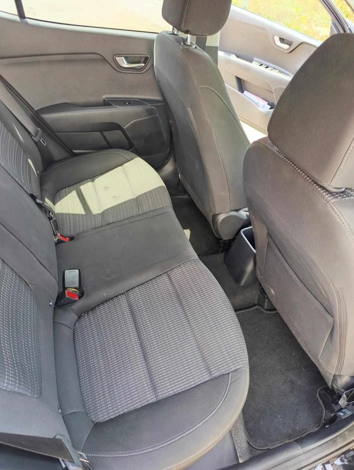 kia-stonic-1-0-t-gdi-2025-gasolina-998cc