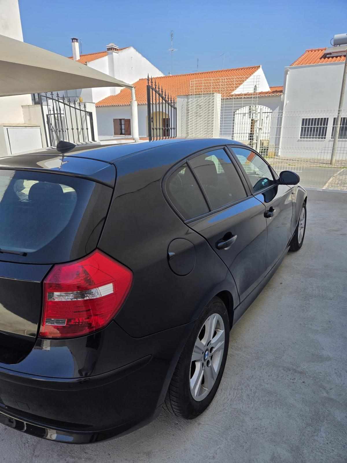 bmw-serie-1-118d-2009-diesel-1995cc