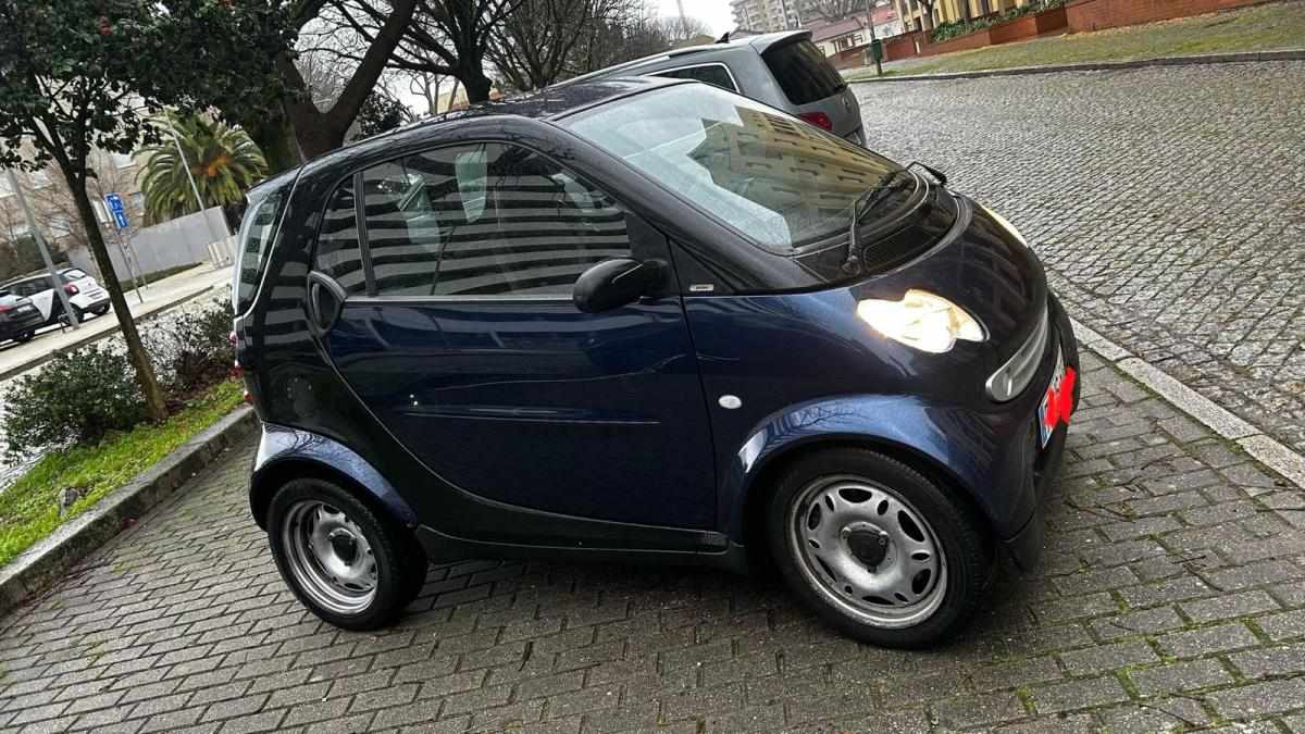 smart-fortwo-0-8-cdi-2003-diesel-799cc