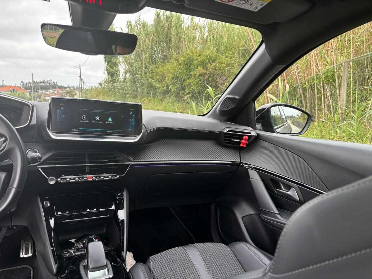 peugeot-e-208-ev-50-kwh-2021-eletrico