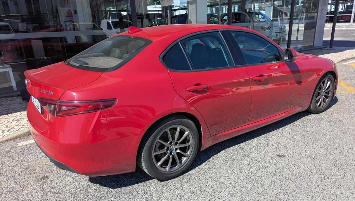 alfa-romeo-giulia-2-2-jtdm-2017-diesel-2143cc