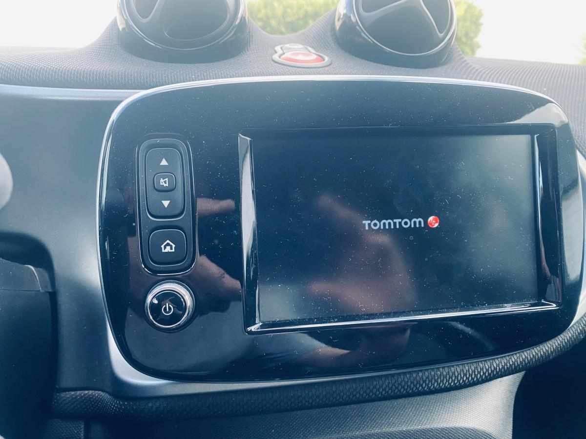 smart-fortwo-17-6-kwh-2019-eletrico