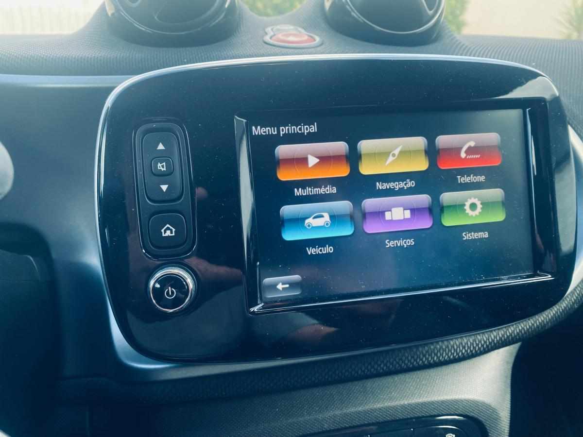 smart-fortwo-17-6-kwh-2019-eletrico
