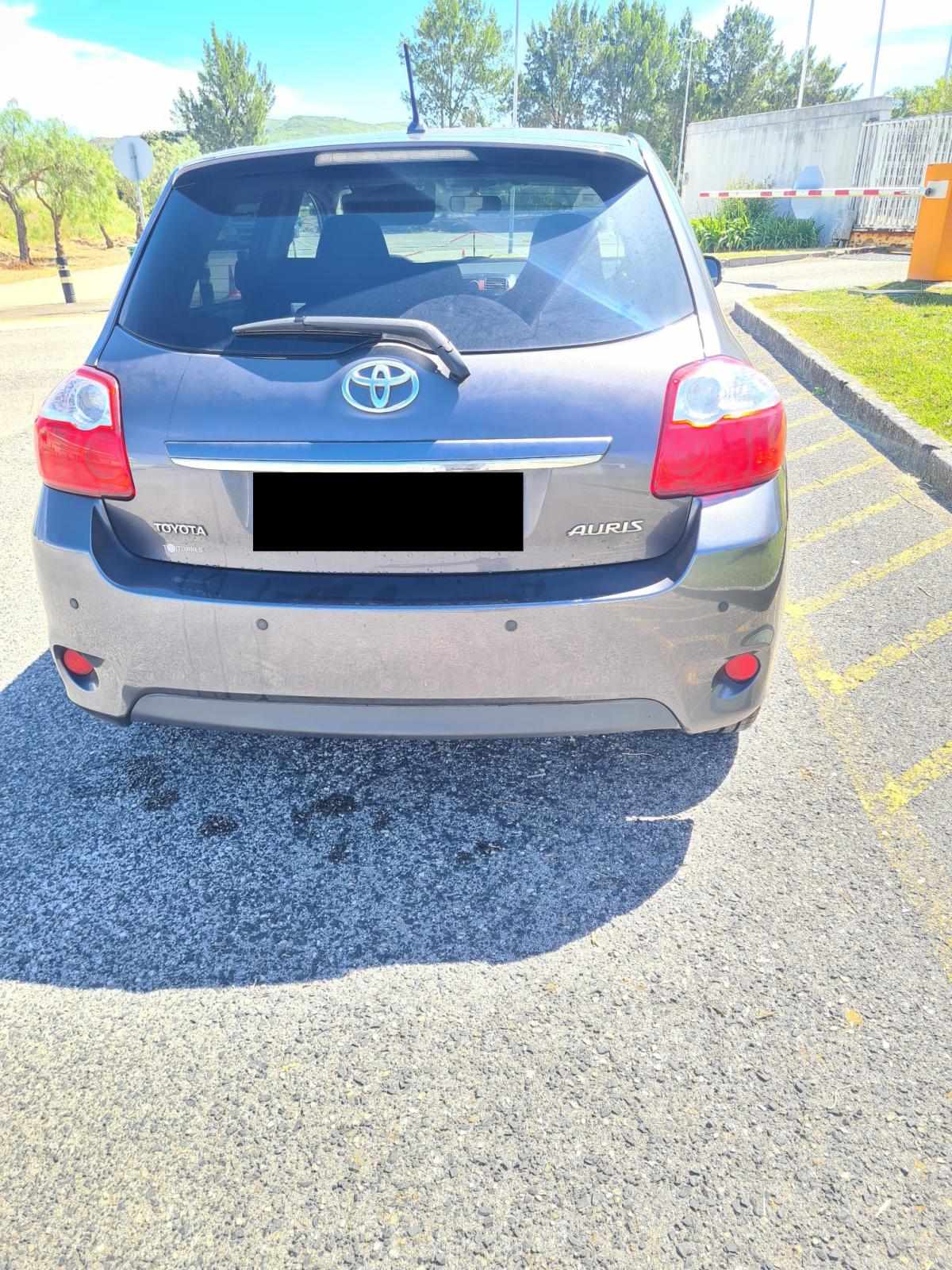 toyota-auris-1-4-d-4d-2010-diesel-1364cc