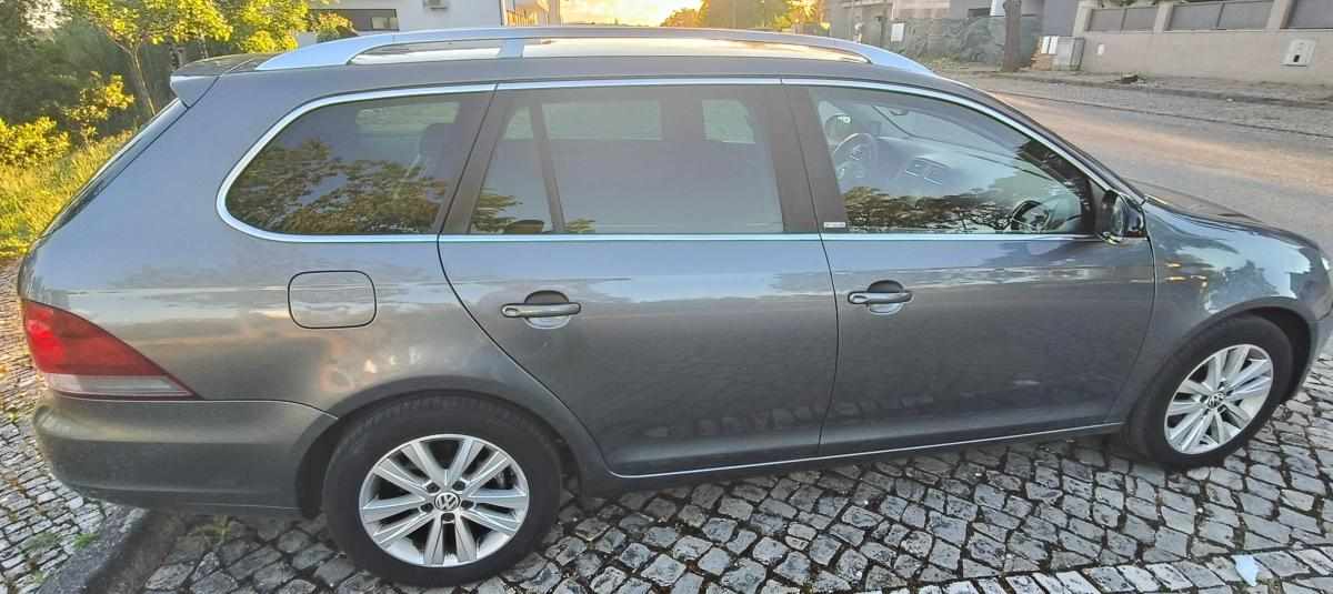 volkswagen-golf-1-6-tdi-bluemotion-2011-diesel-1598cc