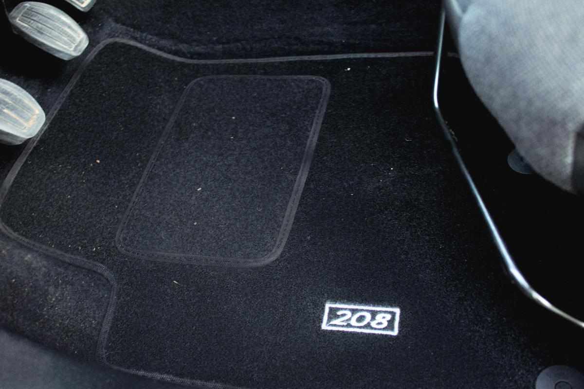 peugeot-208-1-5-bluehdi-2021-diesel-1499cc