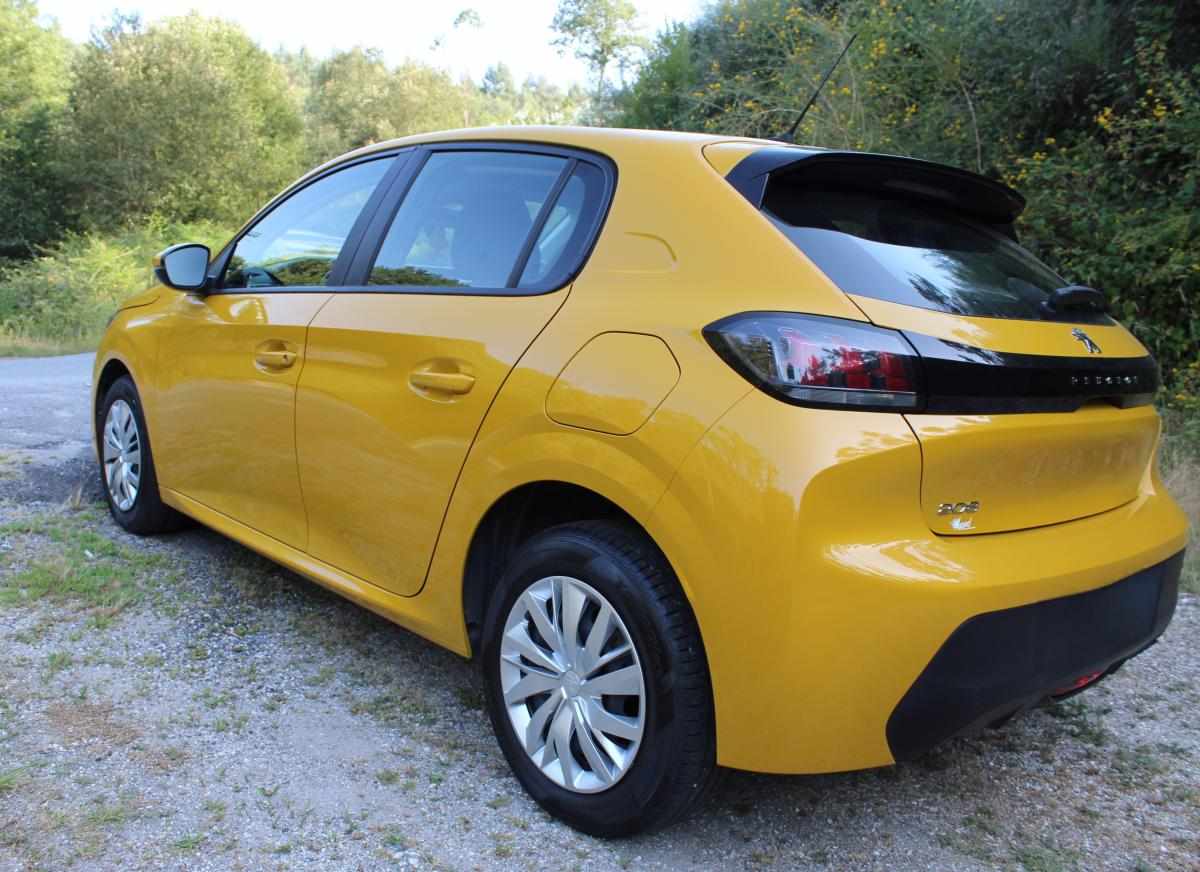 peugeot-208-1-5-bluehdi-2021-diesel-1499cc