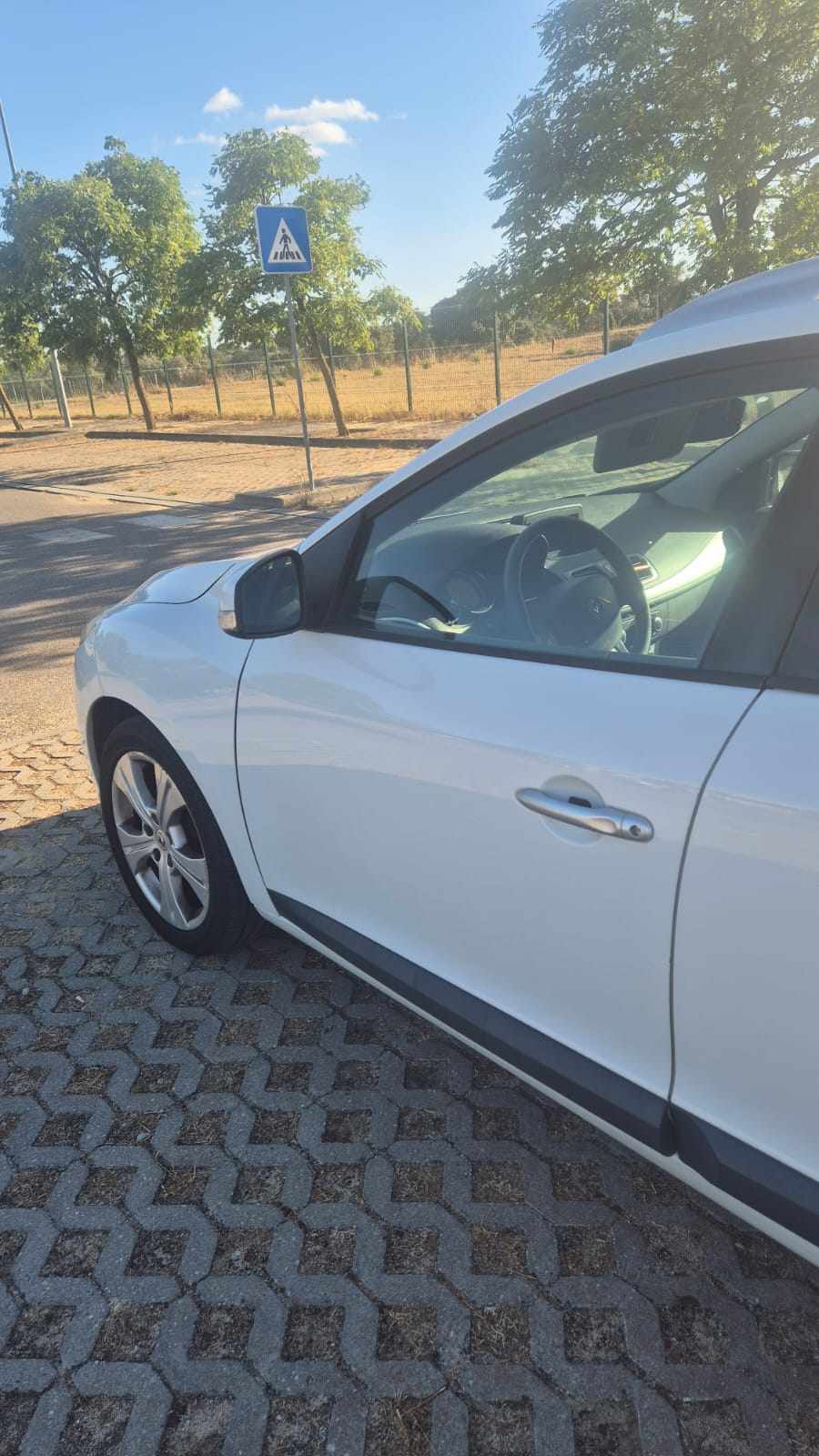 renault-megane-1-5-dci-2011-diesel-1461cc