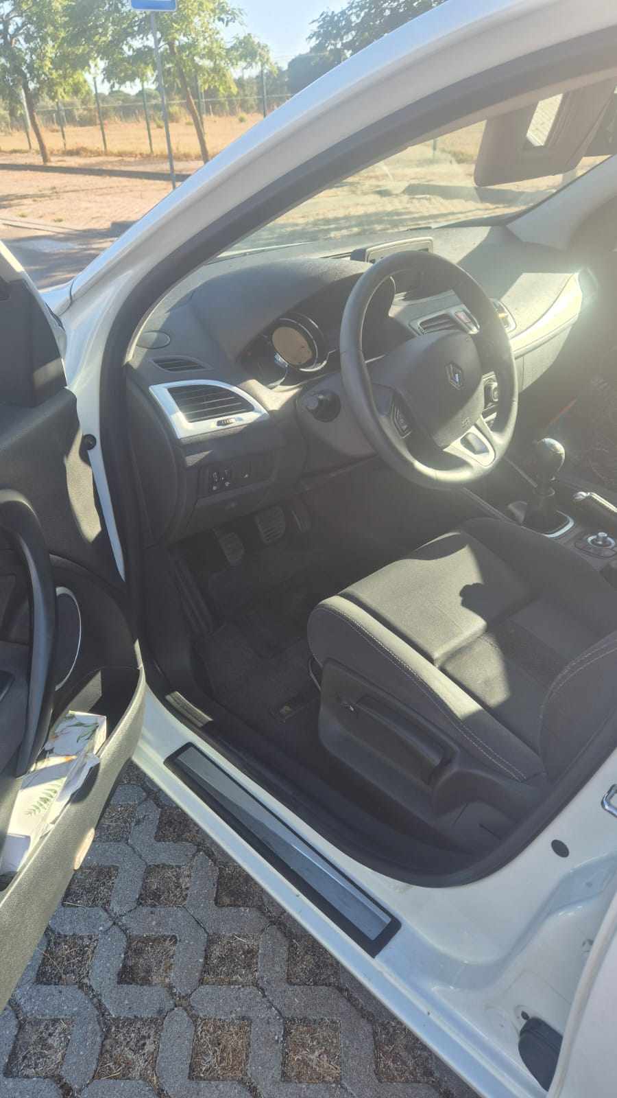 renault-megane-1-5-dci-2011-diesel-1461cc