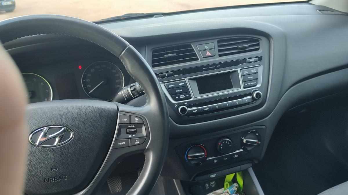 hyundai-i20-1-2-2018-gasolina-1248cc