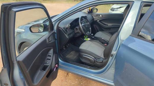 hyundai-i20-1-2-2018-gasolina-1248cc