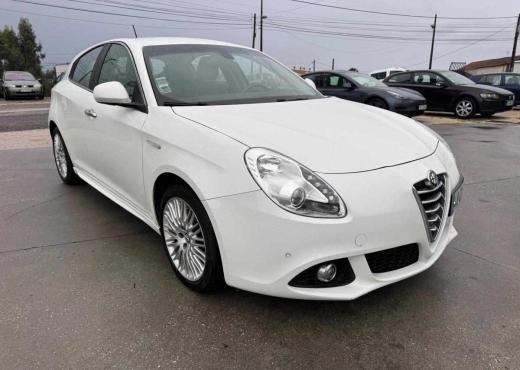 alfa-romeo-giulietta-1-6-jtdm-16v-2016-diesel-1598cc