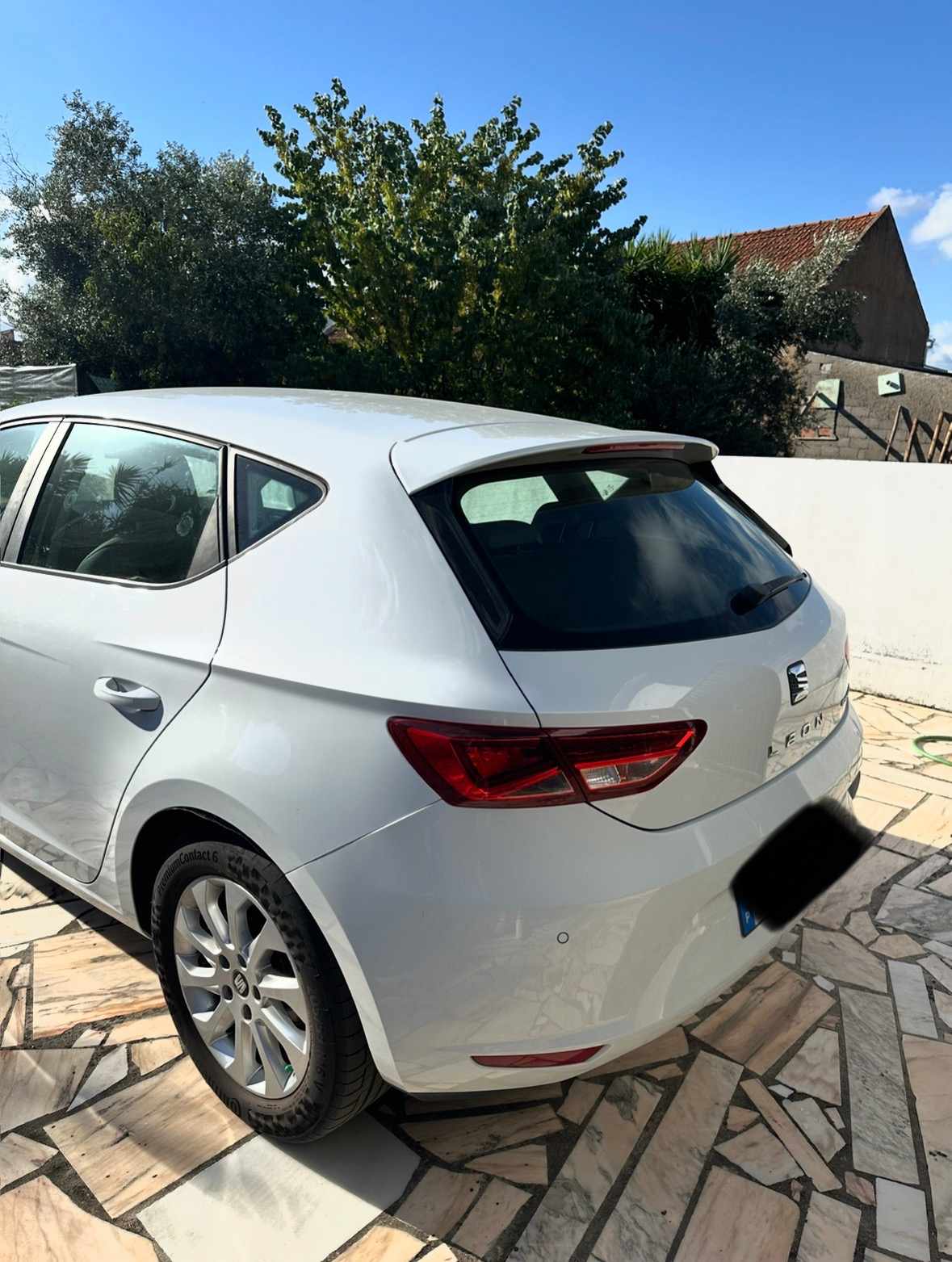seat-leon-1-6-tdi-ecomotive-2014-diesel-1598cc
