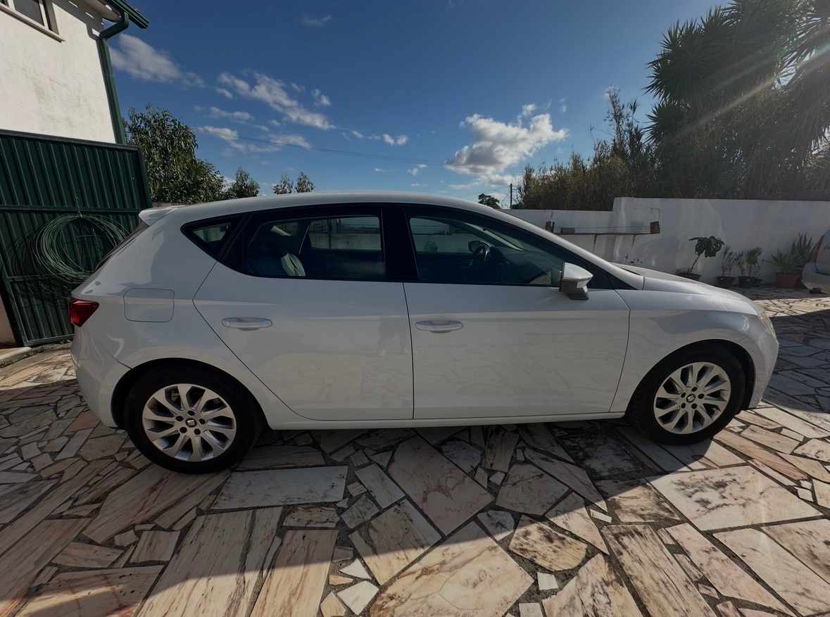 seat-leon-1-6-tdi-ecomotive-2014-diesel-1598cc