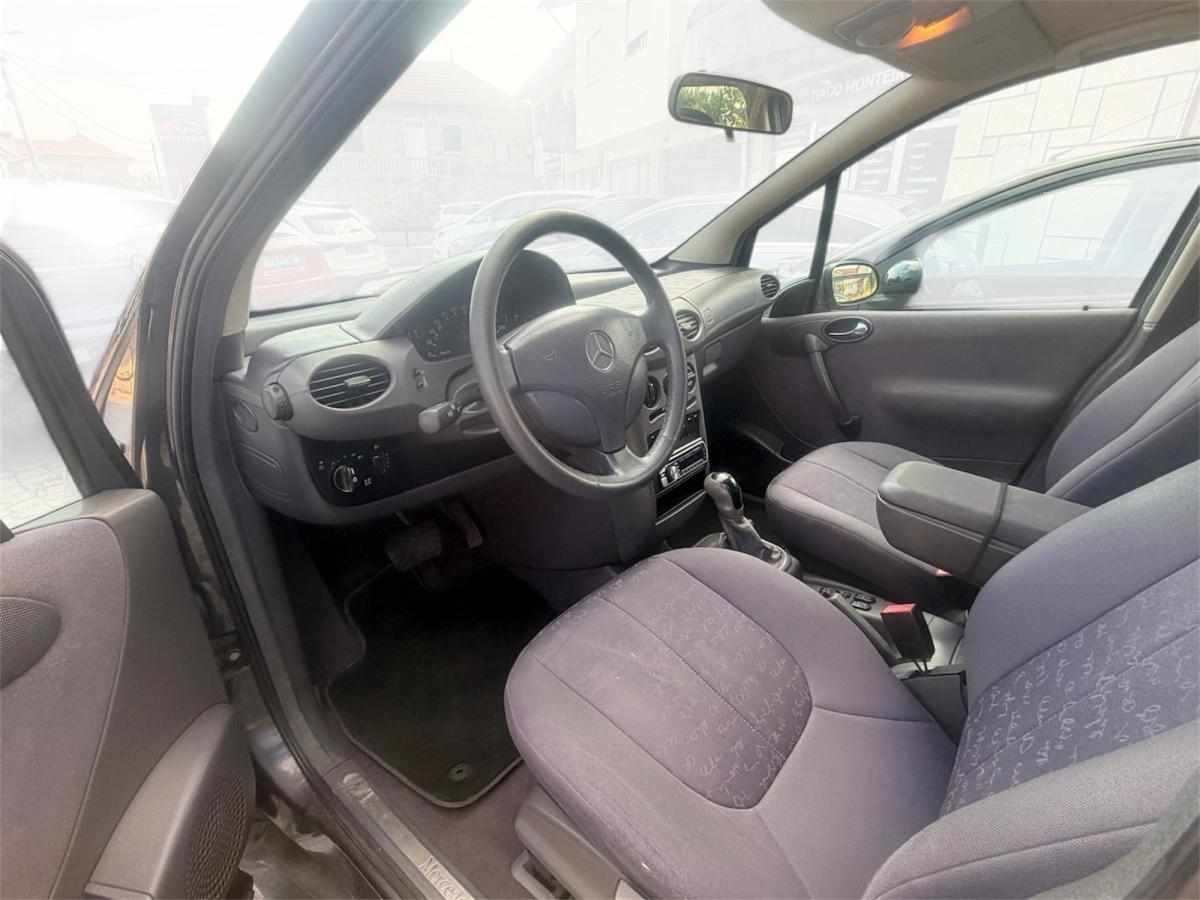 mercedes-benz-classe-a-a-140-2000-gasolina-1397cc