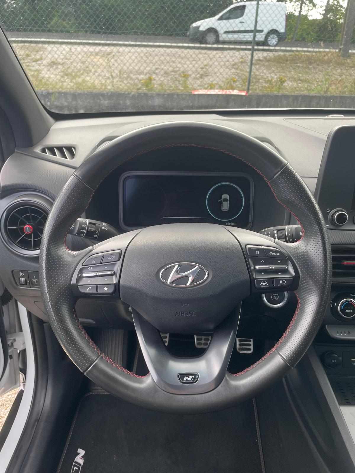 hyundai-kauai-1-0-120cv-2021-gasolina-998cc