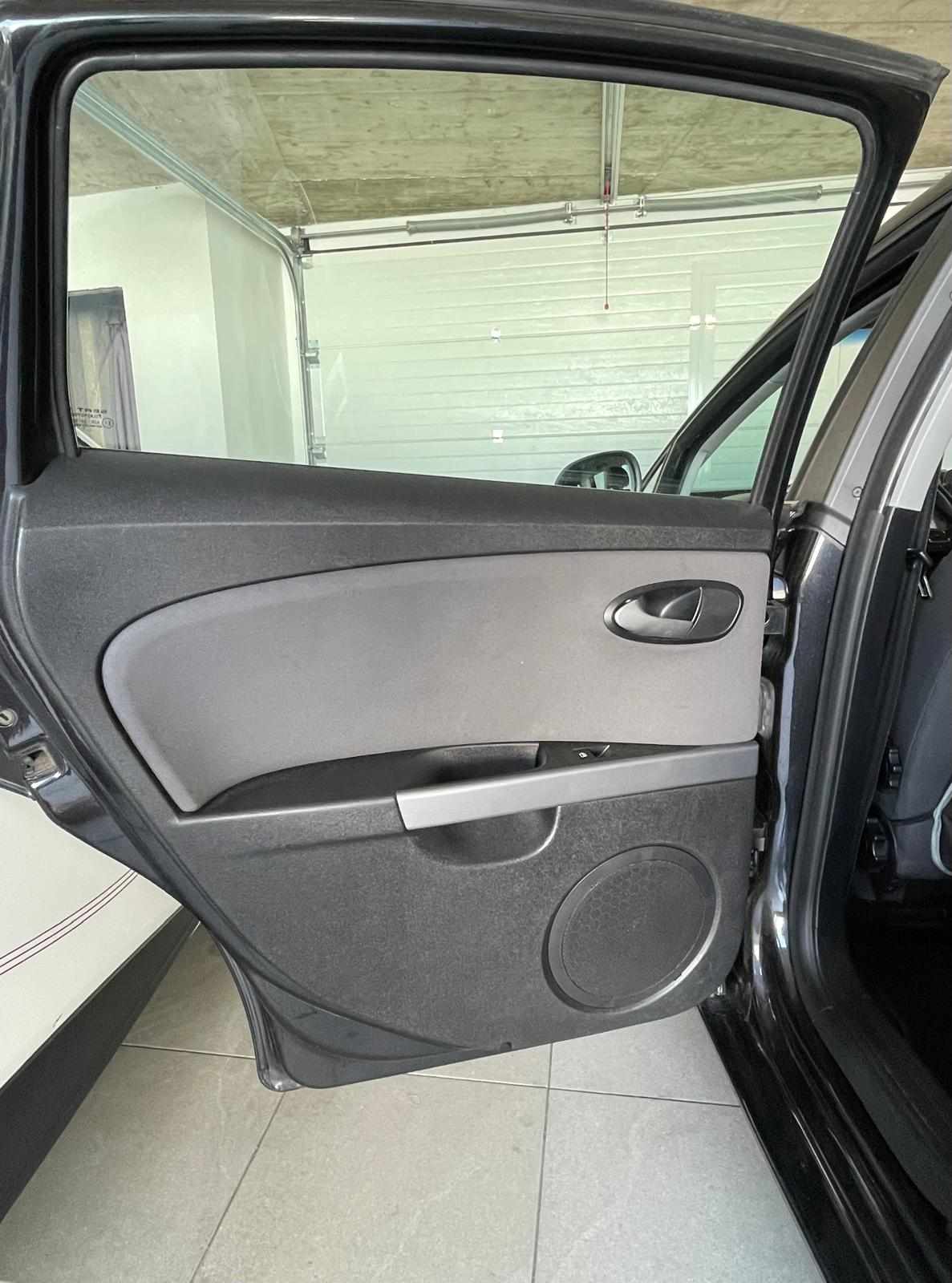 seat-leon-1-6-tdi-2011-diesel-1598cc