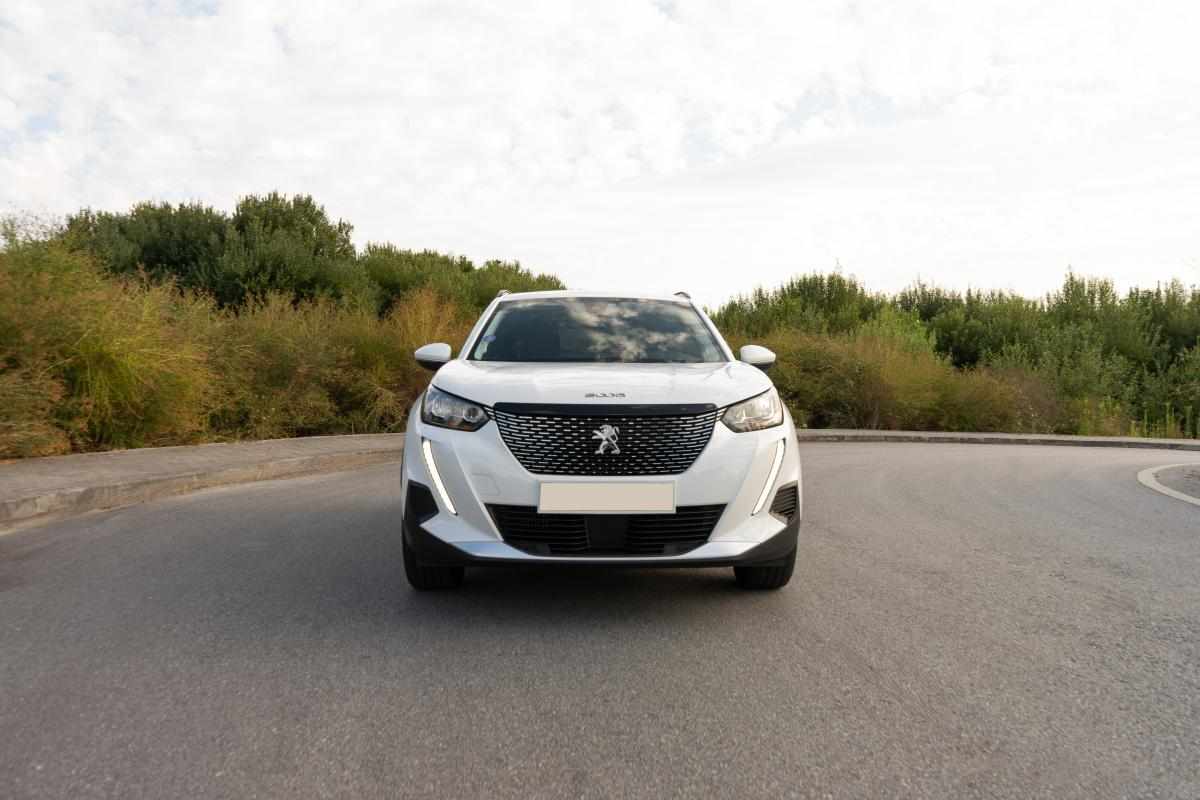 peugeot-2008-1-2-puretech-2021-gasolina-1199cc